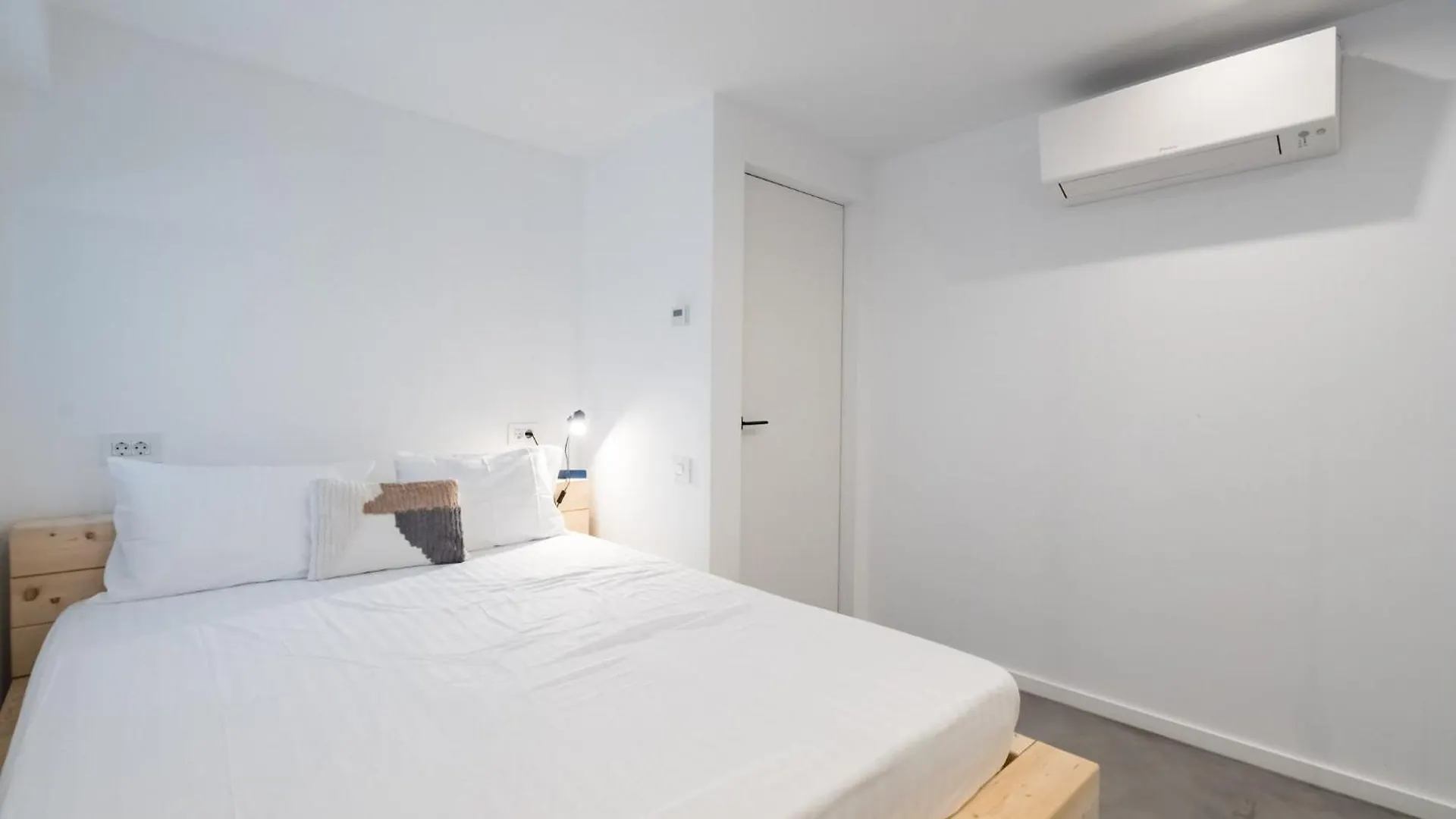 Mood Penthouse - 3Br Luxury Stay In Bucharest 0*,