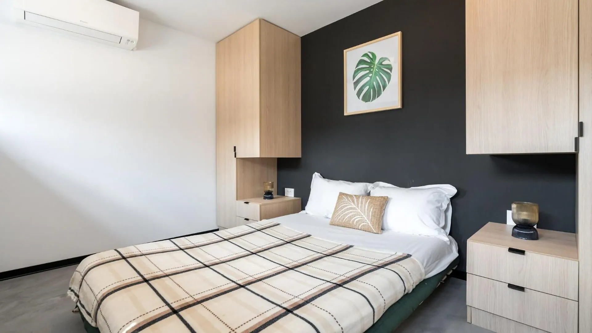 Mood Penthouse - 3Br Luxury Stay In Bucharest Romania