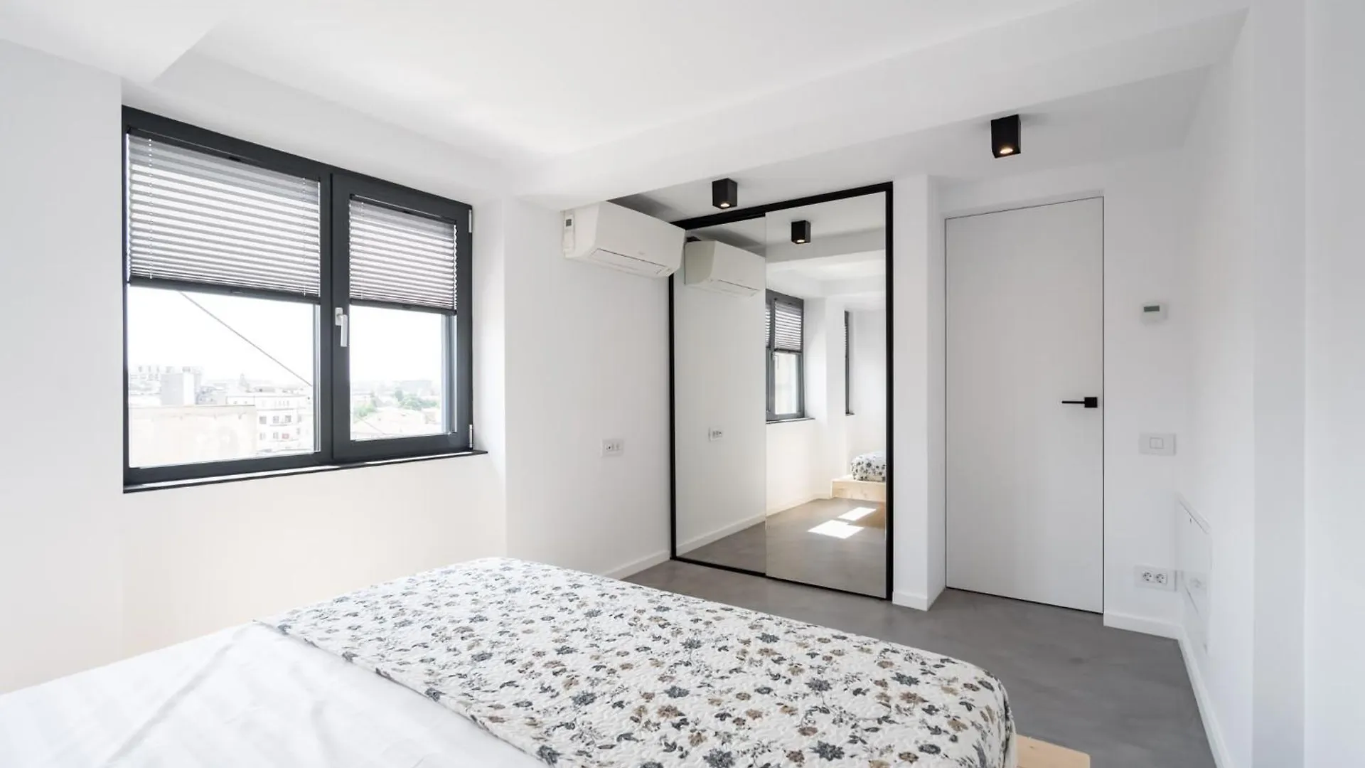 Apartment Mood Penthouse - 3Br Luxury Stay In Bucharest